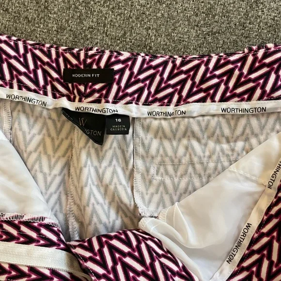 Worthington Modern Fit Shorts - Picture 4 of 4